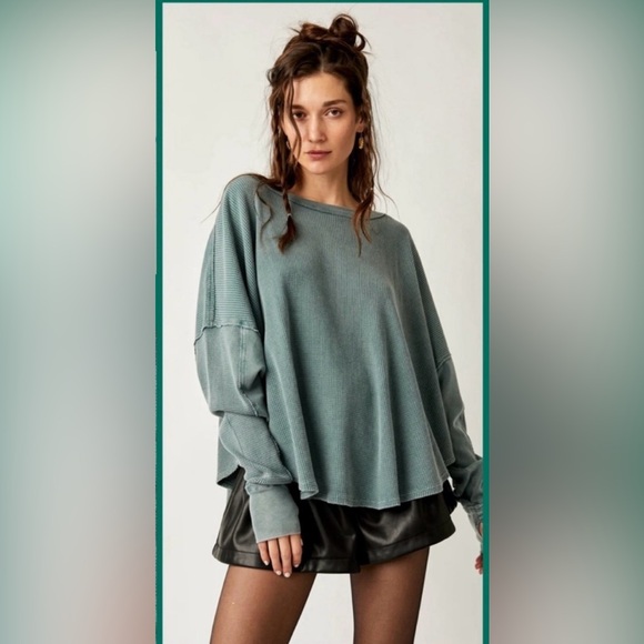 Free People Tops - NWOT FREE PEOPLE MICROPHONE DROP THERMALS SIZE LARGE